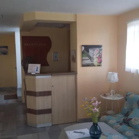 Vendégház Panorama-apartmány Chantall,Morski zvuci 58,RAVDA *