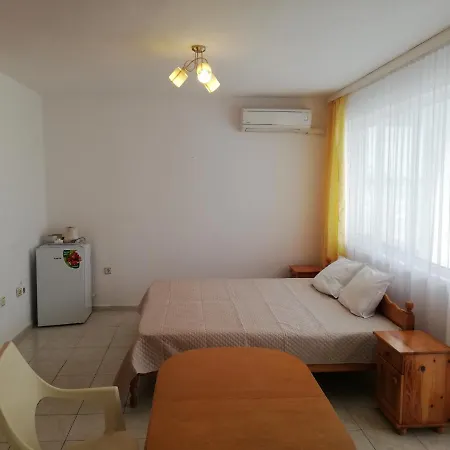 Panorama-apartmány Chantall,Morski zvuci 58,RAVDA *