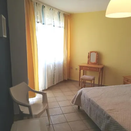 Panorama-apartmány Chantall,Morski zvuci 58,RAVDA Vendégház Ravda