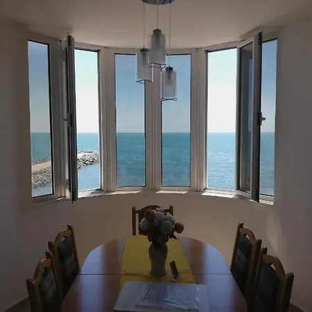 Panorama-apartmány Chantall,Morski zvuci 58,RAVDA *